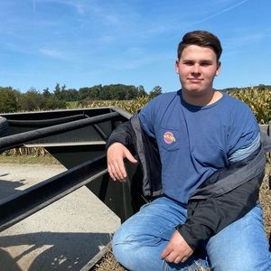 Meet your Posher, Jake